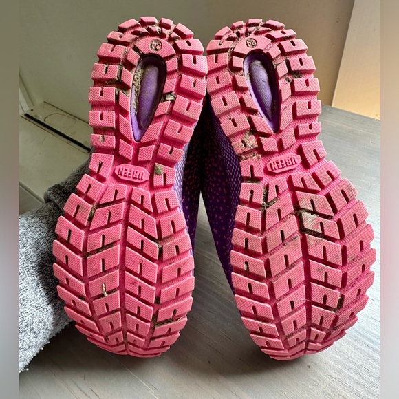 🌻3/$18 Kids Slip On Running Shoes - Picture 9 of 11